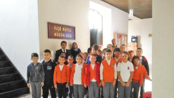 Kılıçaslan İlkokulu 4-C Sınıfı Öğrencilerinin İlçemiz Nüfus Müdürlüğü Gezisi