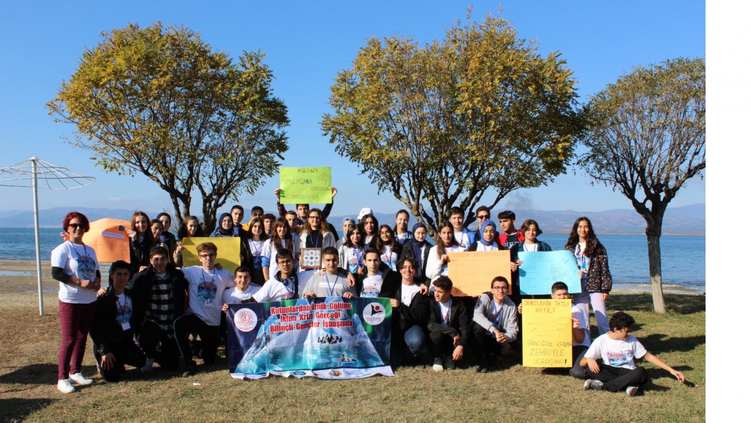 ''Kutuplardan İznik Gölü'ne İklim Krizi; Bilinçli Gençler İşbaşında'' projesi 7-11 Kasım, 2022 tarihleri arasında ilçemizde gerçekleştirildi.