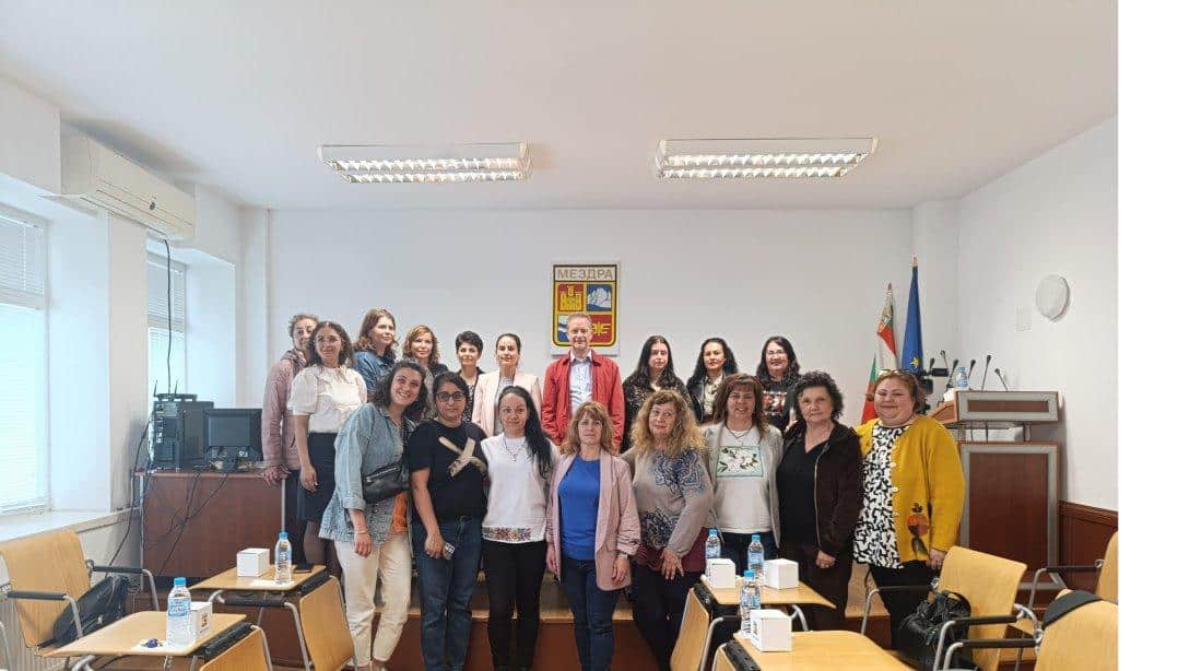 ''Shadow Theater in Preschool Education'' adlı Erasmus+ Okul Ortaklıkları Projesinin 5 günlük öğretmen eğitimi Bulgaristan'da gerçekleştirildi